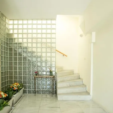 Eden Lily- Luxurious With Sea View Apartment